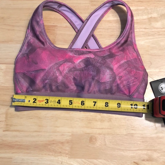 NWT under armour sports bra size xs - Picture 10 of 10